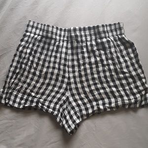 Kendall & Kylie checkered shorts